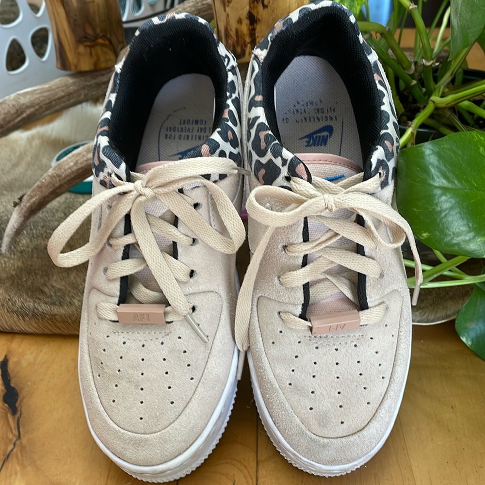 Nike air shoes